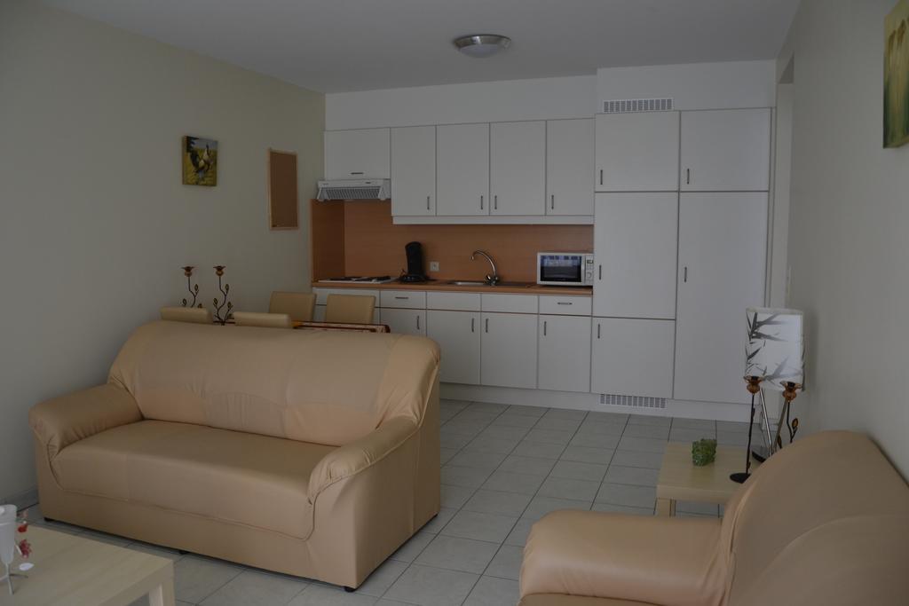 Lindehof Serviced Flats Zoersel Номер фото